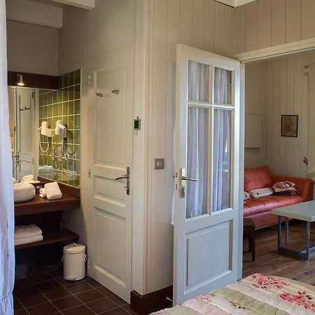 Maison De Pensjonat Mézos