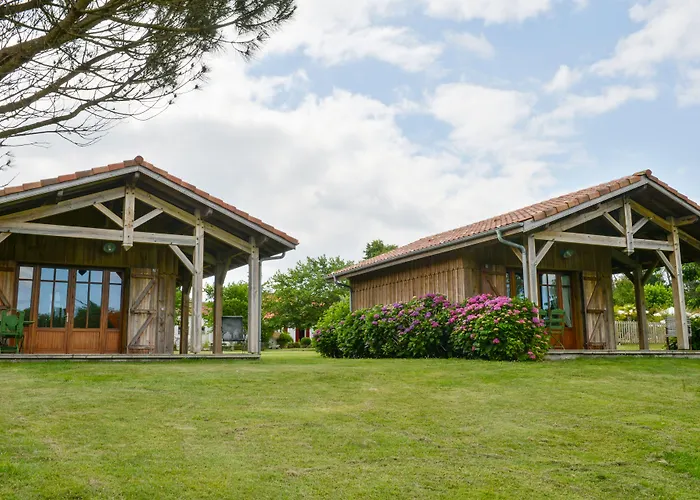 Maison De Penzion Mézos