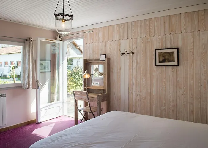 Maison De 4* Mézos